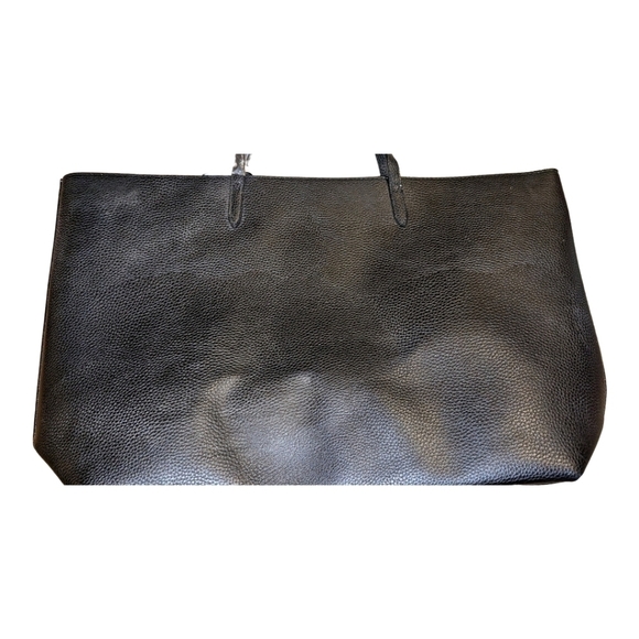 NEW VICTORIA'S Secret black tote bag. Giftable - Picture 3 of 5